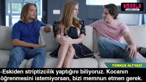 Eskiden striptizcilik yapan kadını kocasına söylemekle korkuttular